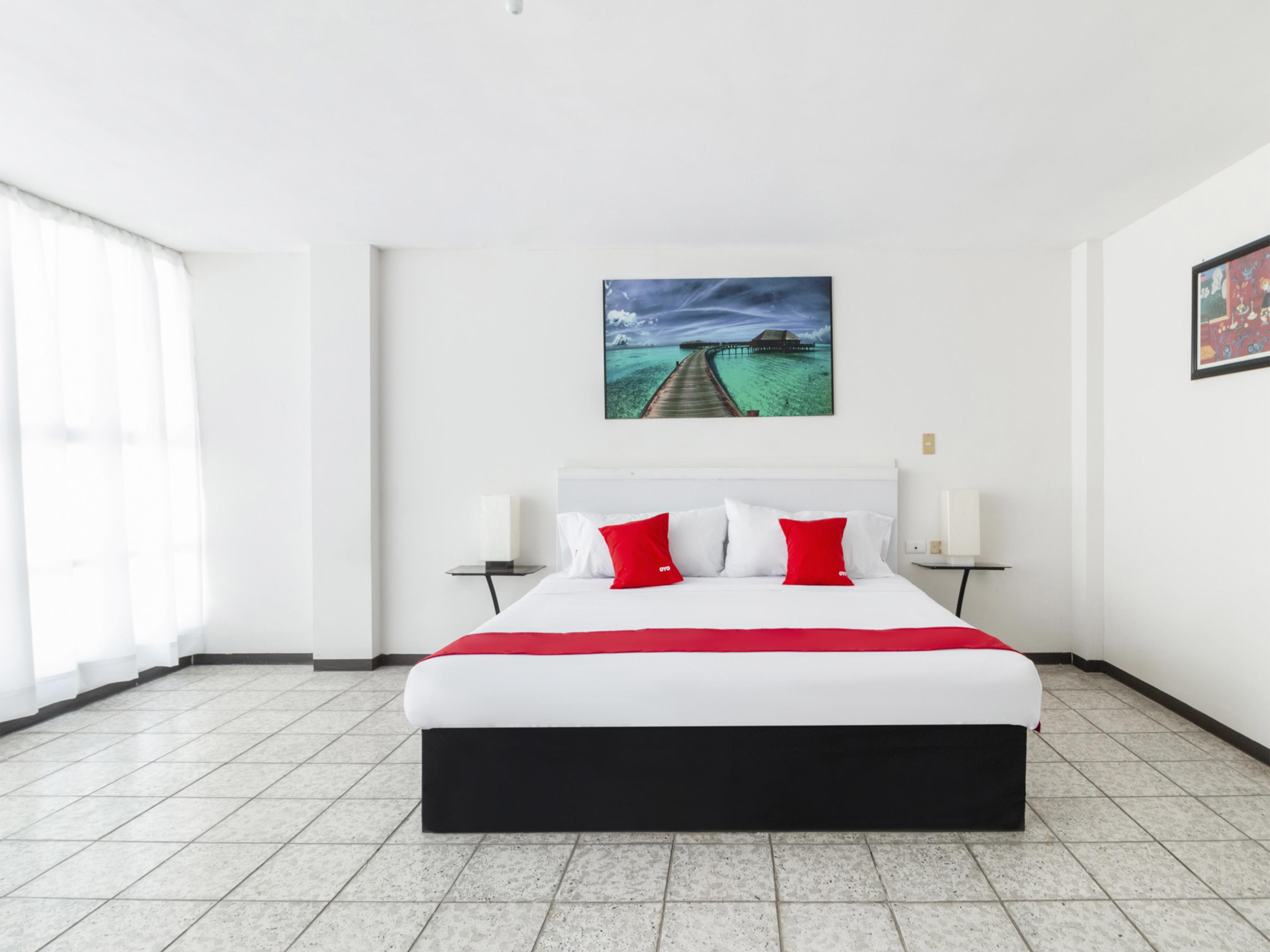 Oyo Hotel Del Llanito, Aguascalientes Ngoại thất bức ảnh