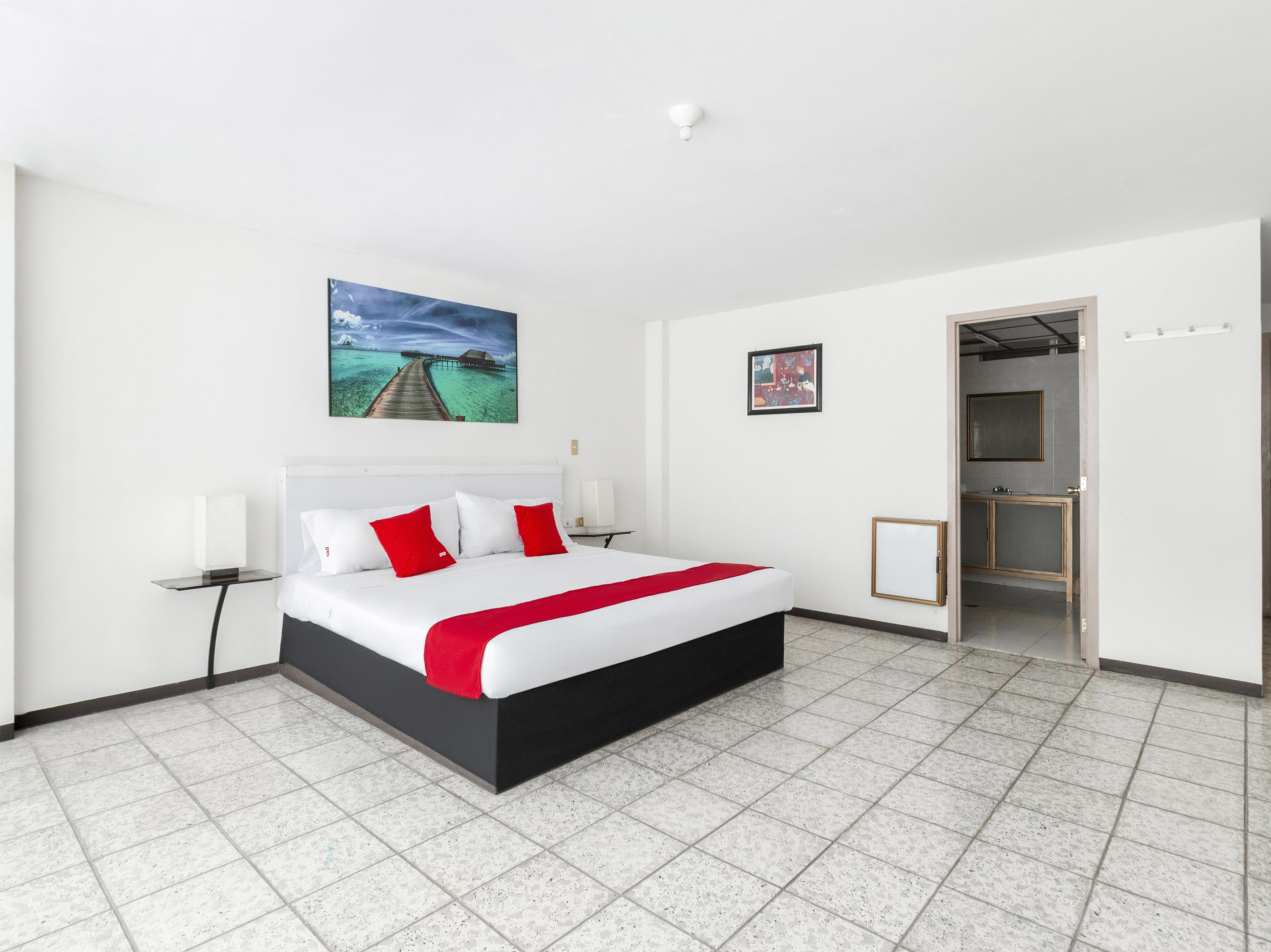Oyo Hotel Del Llanito, Aguascalientes Ngoại thất bức ảnh