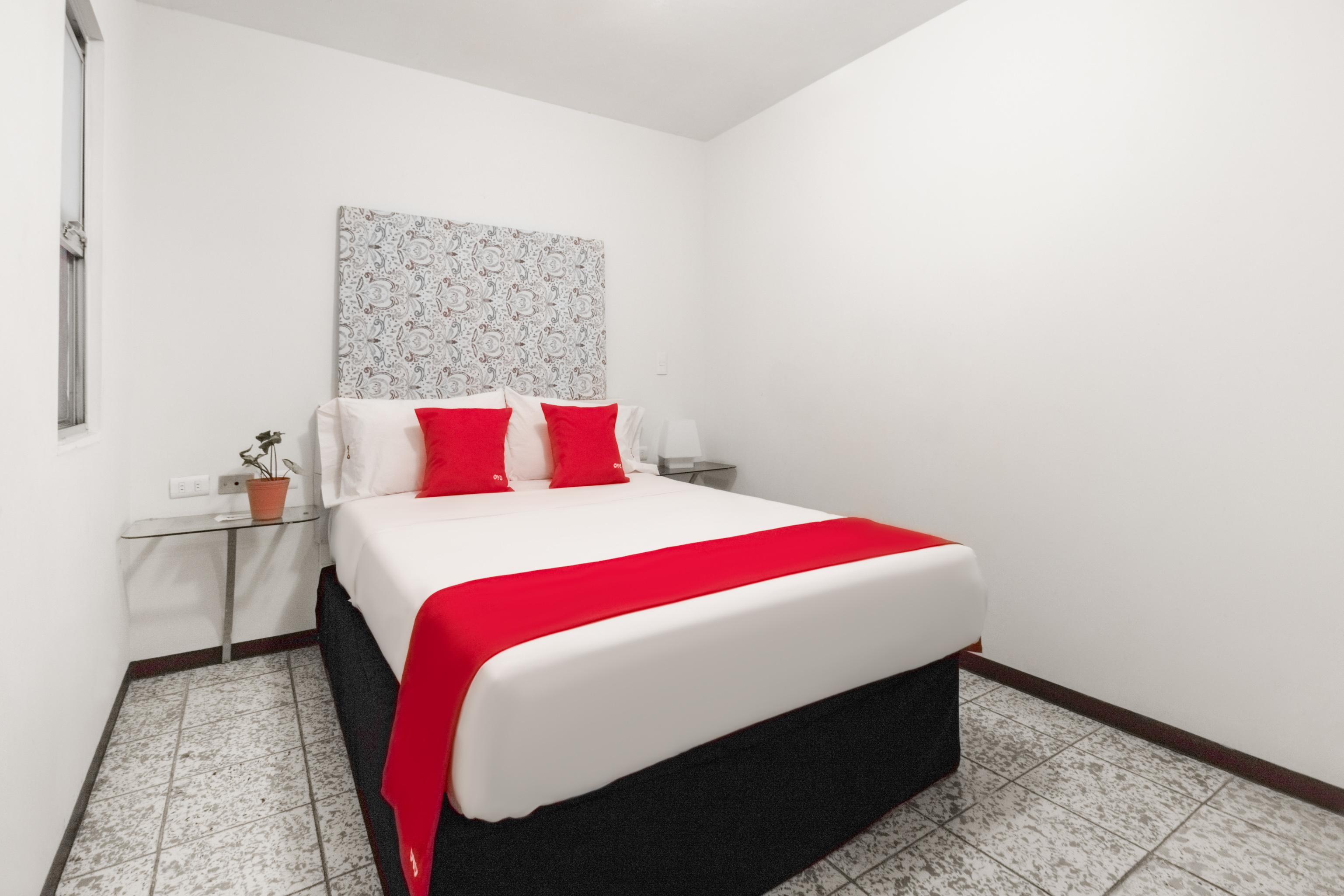 Oyo Hotel Del Llanito, Aguascalientes Ngoại thất bức ảnh